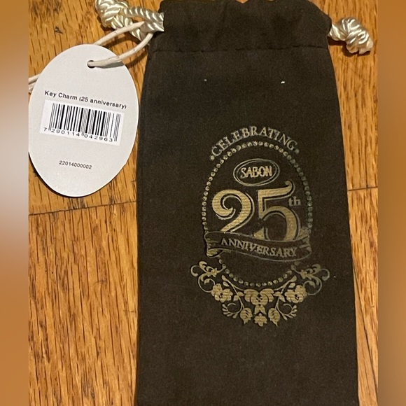 Keychain & Pouch by Sabon - NEW - Picture 4 of 6